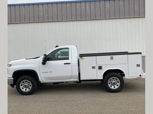 New 2026 Chevrolet Silverado 3500 W/T w/ WT Convenience Package image 1
