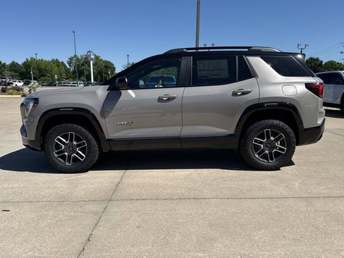 New 2026 GMC Terrain AT4 AWD/4WD image 10