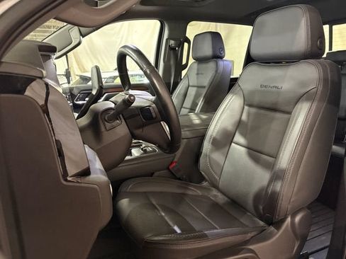 Used 2025 GMC Sierra 3500 Denali w/ Denali Reserve Package AWD/4WD image 6