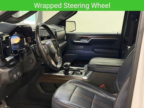 Certified 2023 Chevrolet Silverado 1500 High Country w/ Technology Package AWD/4WD image 29
