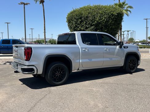 Certified 2022 GMC Sierra 1500 Elevation RWD image 6