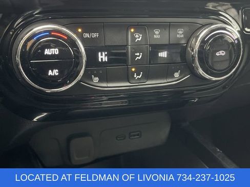 Used 2024 Chevrolet Trax ACTIV w/ Driver Confidence Package image 17