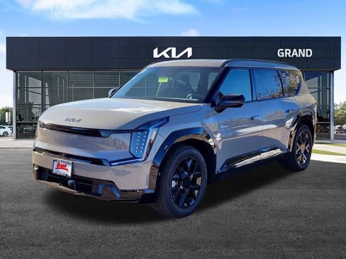 New 2026 Kia EV9 Land image 4