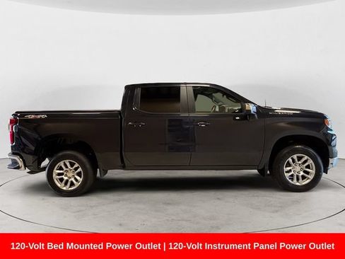 Used 2022 Chevrolet Silverado 1500 LT AWD/4WD image 7