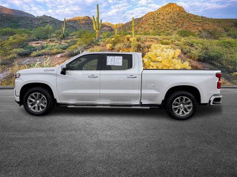 Used 2019 Chevrolet Silverado 1500 High Country w/ Technology Package image 8