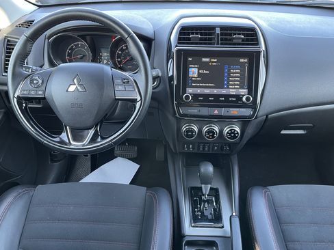 Used 2024 Mitsubishi Outlander Sport AWD image 15