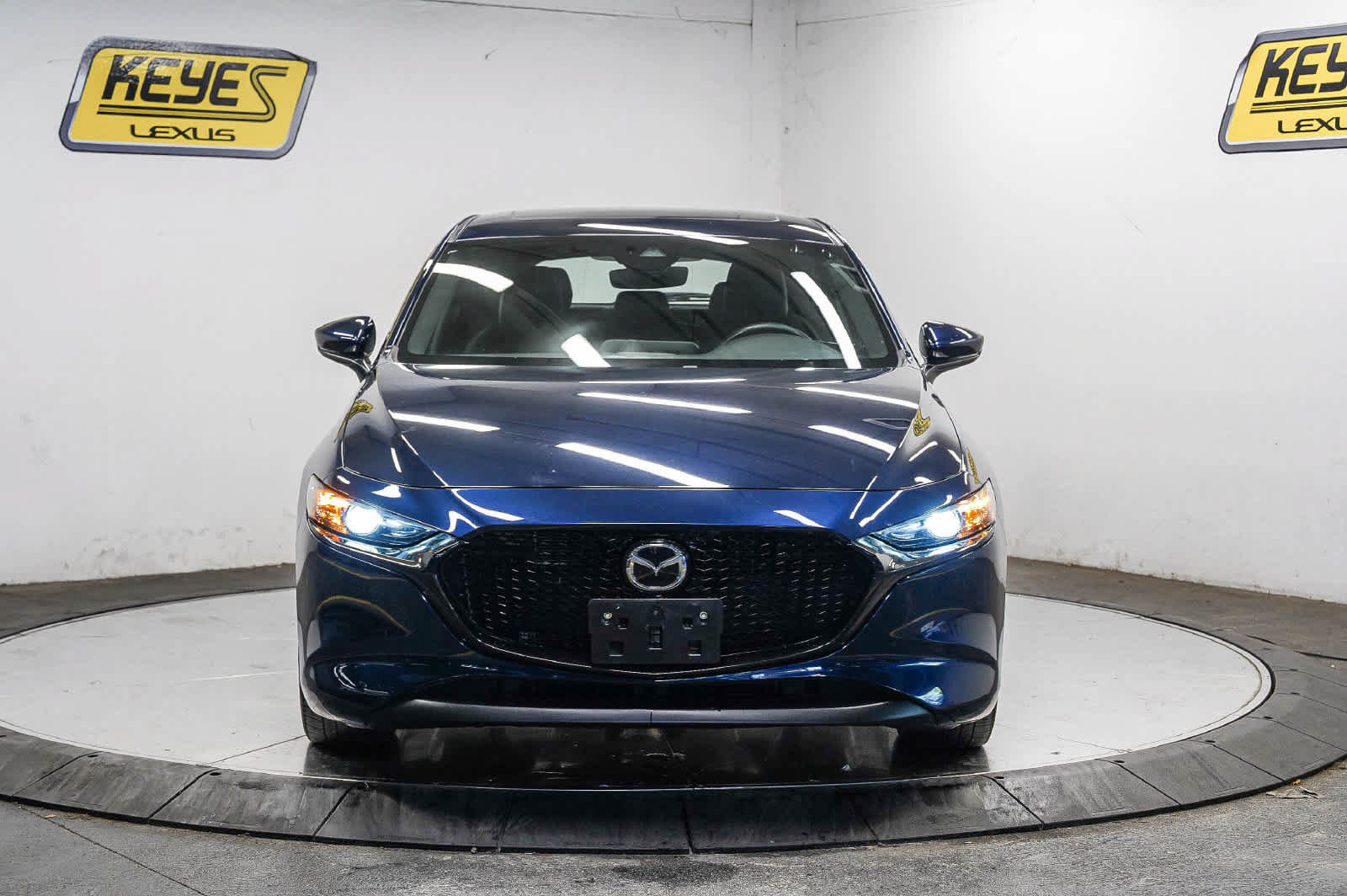 Used 2022 MAZDA MAZDA3 s FWD image 6