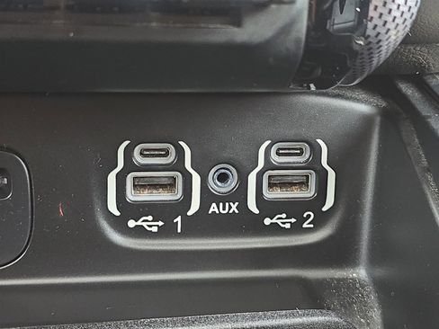 Used 2019 RAM 1500 Limited AWD/4WD image 21