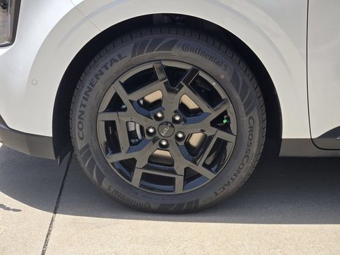 New 2026 Kia Carnival SX Prestige FWD image 9