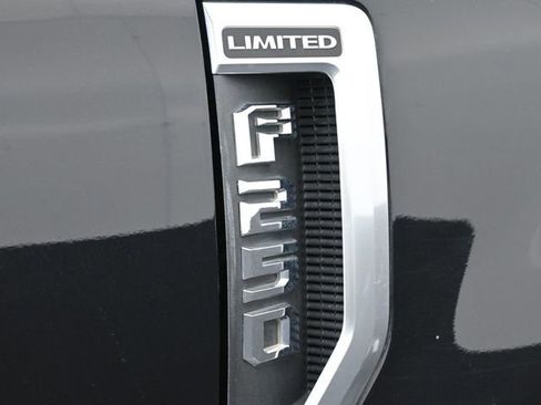 Used 2019 Ford F250 Limited AWD/4WD image 49