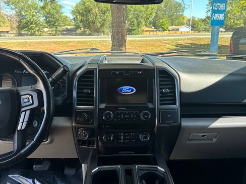 Used 2018 Ford F150 XLT w/ Equipment Group 302A Luxury AWD/4WD image 7