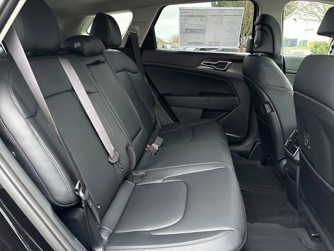 New 2026 Kia Sportage EX image 12
