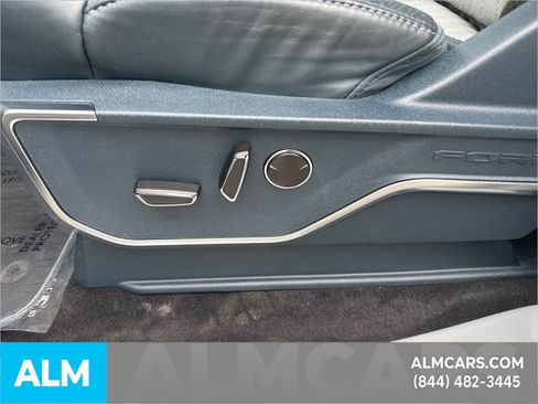 Used 2023 Ford F150 Limited image 11