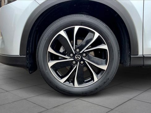 Used 2023 MAZDA CX-5 AWD 2.5 S w/ Premium Plus Pkg image 11