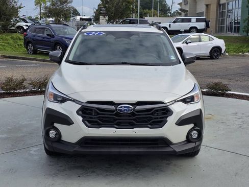Used 2024 Subaru Crosstrek 2.0i Premium AWD/4WD image 2