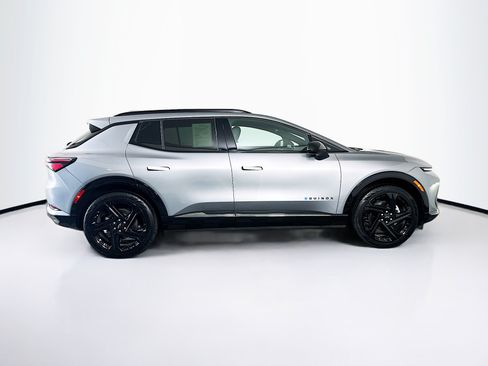 Used 2025 Chevrolet Equinox EV RS FWD image 10