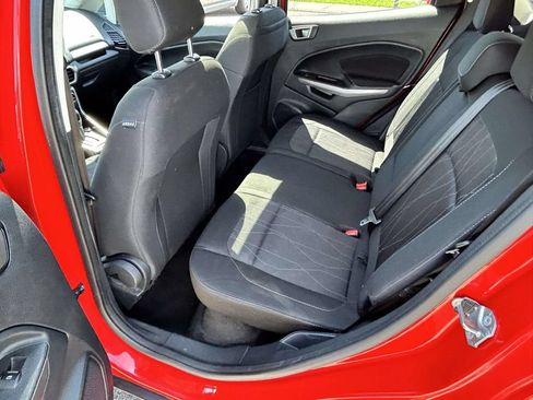 Used 2021 Ford EcoSport SE w/ SE Convenience Package FWD image 8