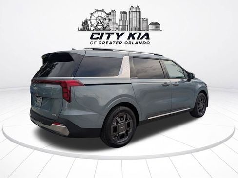 New 2027 Kia Carnival SX FWD image 7