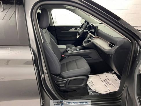 New 2026 Ford Explorer Active AWD/4WD image 36