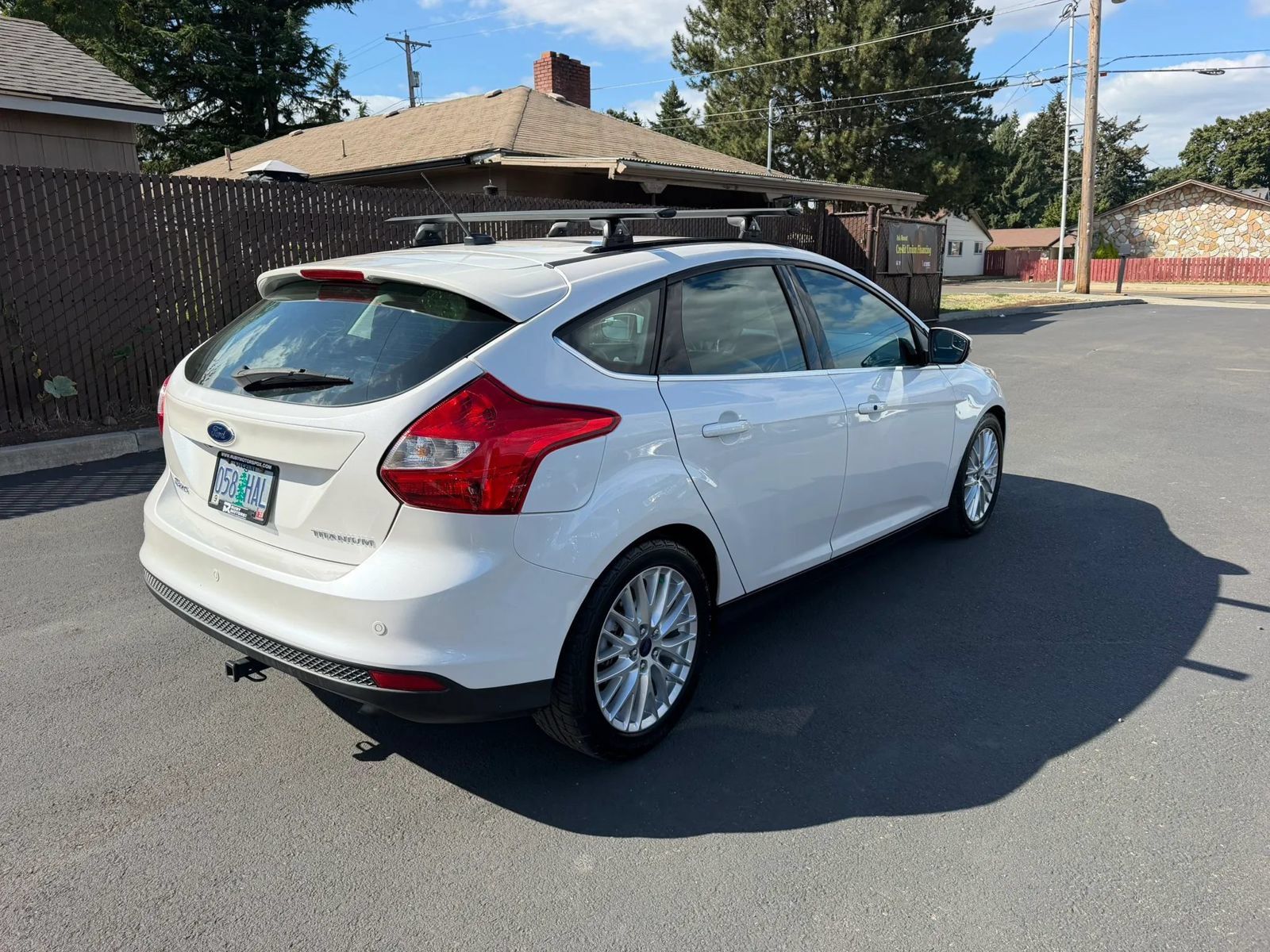 Used 2014 Ford Focus Titanium FWD image 5