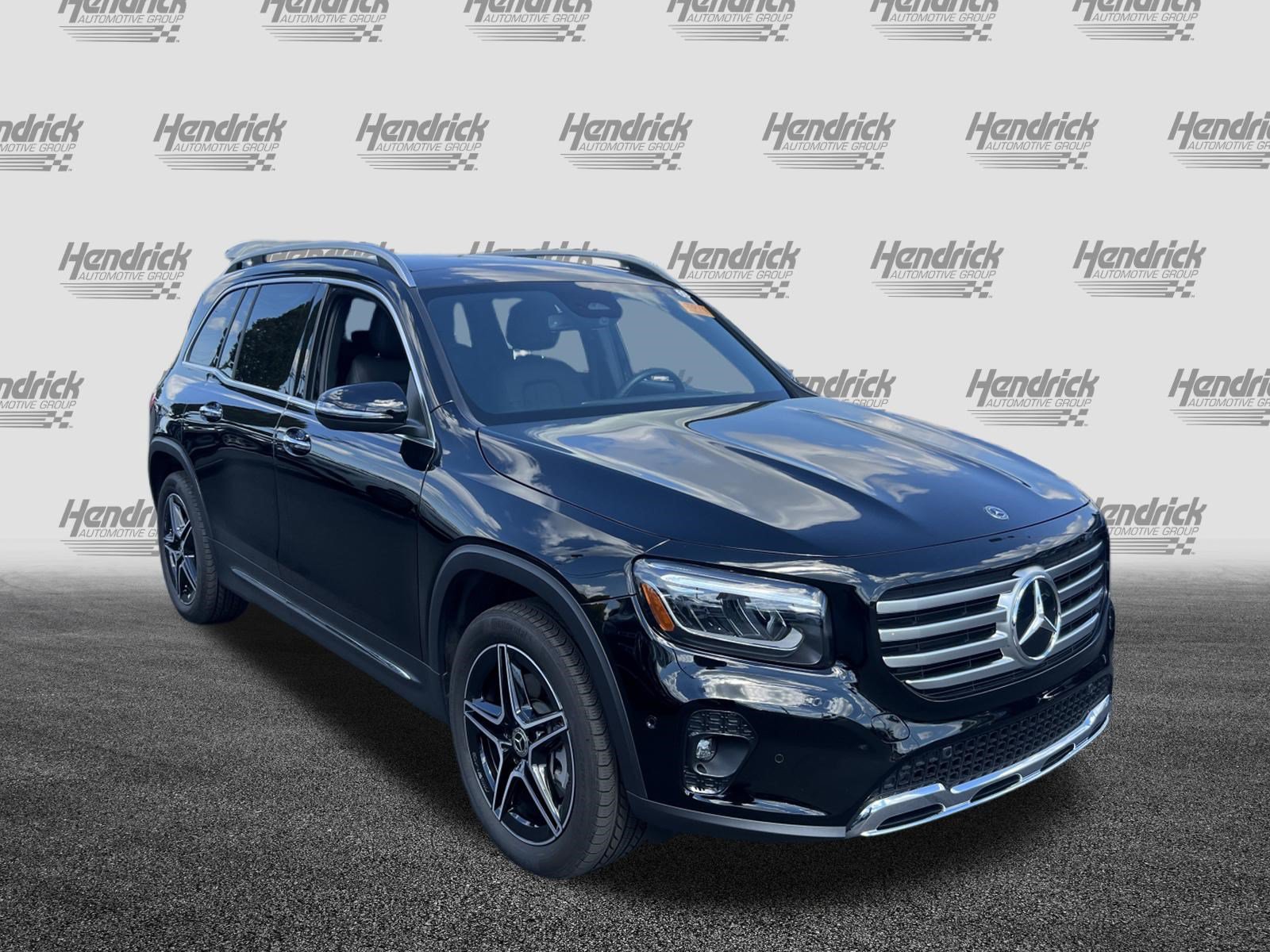 Certified 2026 Mercedes-Benz GLB 250 4MATIC image 2