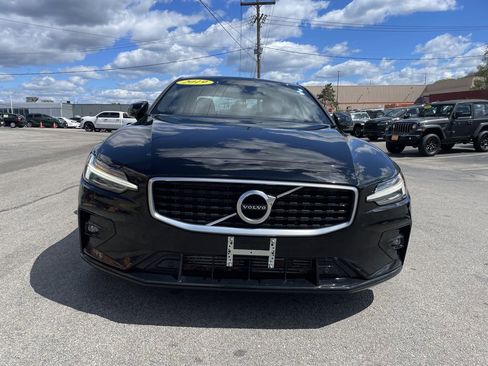 Used 2019 Volvo S60 T6 R-Design AWD/4WD image 5