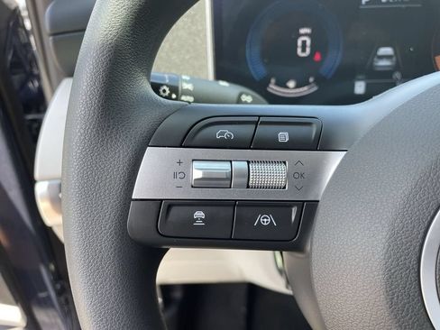 Certified 2025 Hyundai Tucson SEL FWD image 33