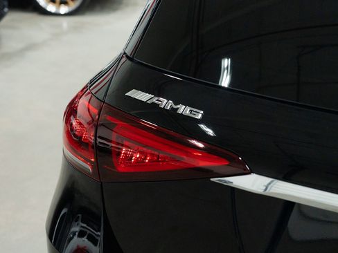 Used 2022 Mercedes-Benz GLE 63 AMG S image 9