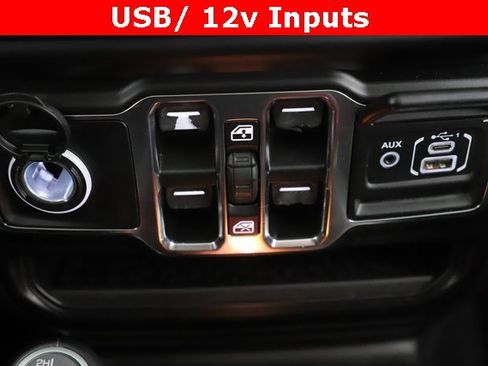 Used 2021 Jeep Wrangler Unlimited Sahara w/ Uconnect 4C Nav & Sound Group image 24