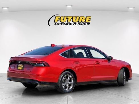 Used 2024 Honda Accord EX-L image 4