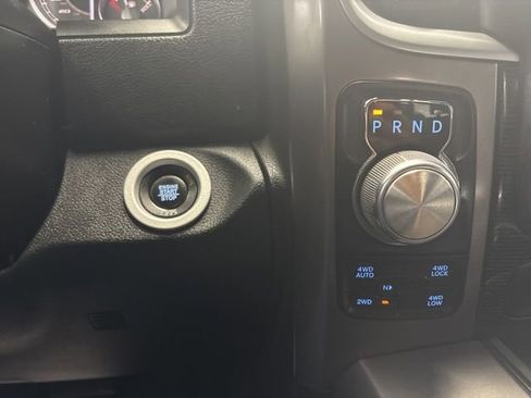 Used 2017 RAM 1500 Limited image 39