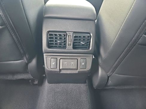 Used 2019 Subaru Outback 2.5i Limited image 33