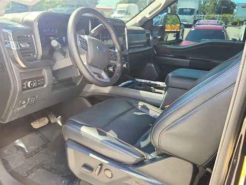 Used 2025 Ford F350 Lariat w/ Lariat Ultimate Package AWD/4WD image 24