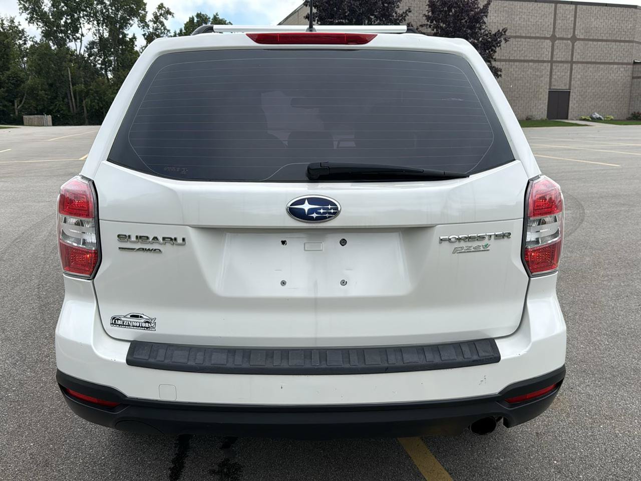 Used 2014 Subaru Forester 2.5i w/ Popular Package #1 AWD/4WD image 4
