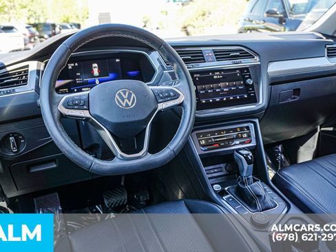 Used 2023 Volkswagen Tiguan SE image 27