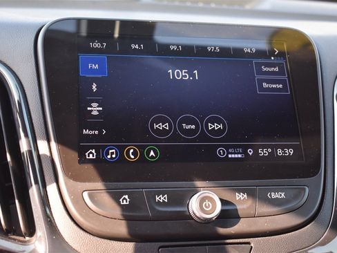 Used 2022 Chevrolet Equinox RS w/ Infotainment Package image 34