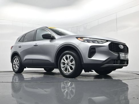Used 2024 Ford Escape Active AWD/4WD image 43