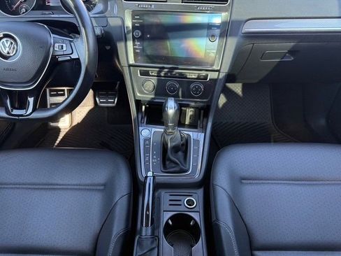 Used 2018 Volkswagen Golf Alltrack SE image 23