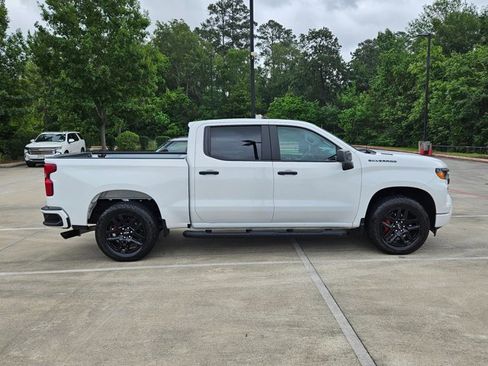 Used 2025 Chevrolet Silverado 1500 Custom w/ Turbomax Blackout Package RWD image 4
