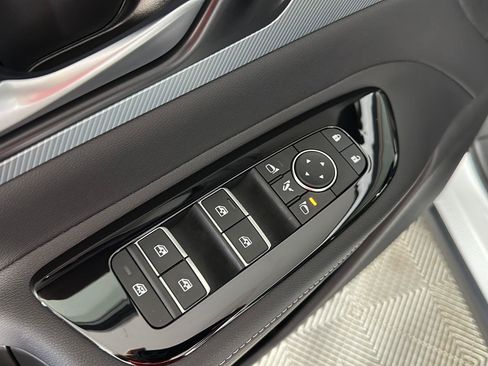 Used 2025 Nissan Murano Platinum AWD/4WD image 7