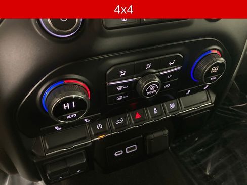 Used 2020 Chevrolet Silverado 1500 LT w/ All-Star Edition image 10