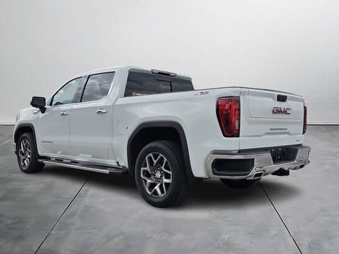 Used 2023 GMC Sierra 1500 SLT w/ SLT Premium Plus Package image 3