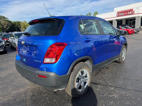 Used 2016 Chevrolet Trax LS FWD image 5