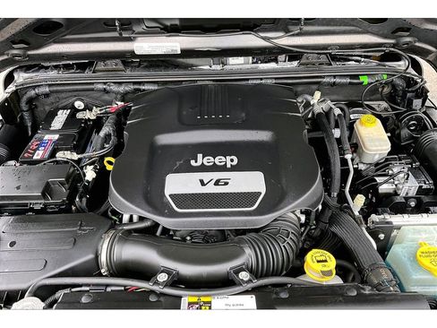 Used 2016 Jeep Wrangler Unlimited Sport w/ Quick Order Package 24S image 11