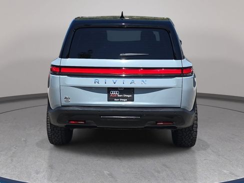 Used 2023 Rivian R1S Adventure Dual AWD/4WD image 7
