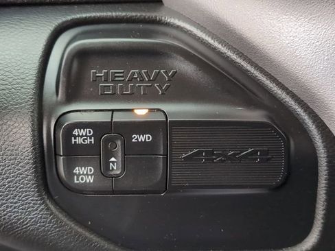 Used 2019 RAM 2500 Big Horn image 22