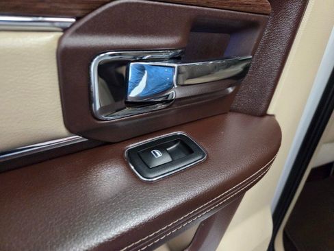 Used 2015 RAM 3500 Laramie image 35