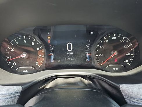 Used 2024 Jeep Compass Latitude AWD/4WD image 15