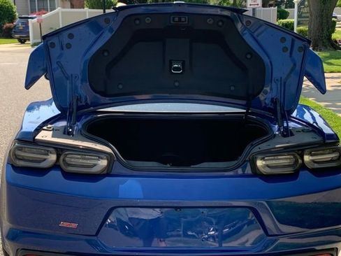Used 2021 Chevrolet Camaro SS image 7