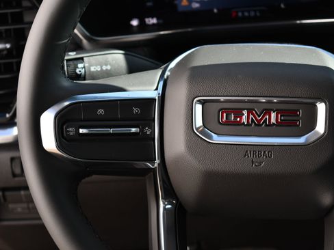 New 2026 GMC Canyon Elevation w/ Convenience Package image 15